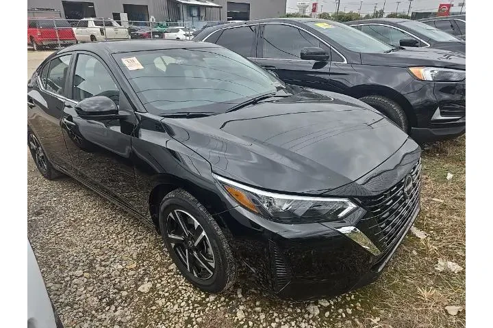 $17532 : Nissan Sentra 2025 SV 4dr Se image 4