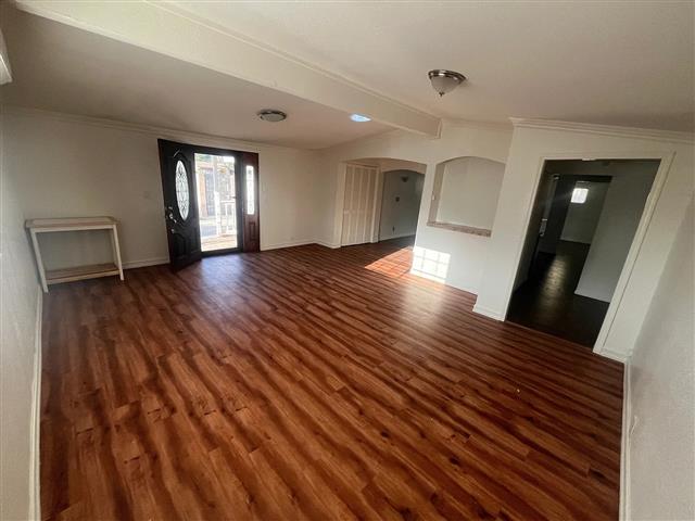 $900 : Welcome to LAKEWOOD,CA image 2