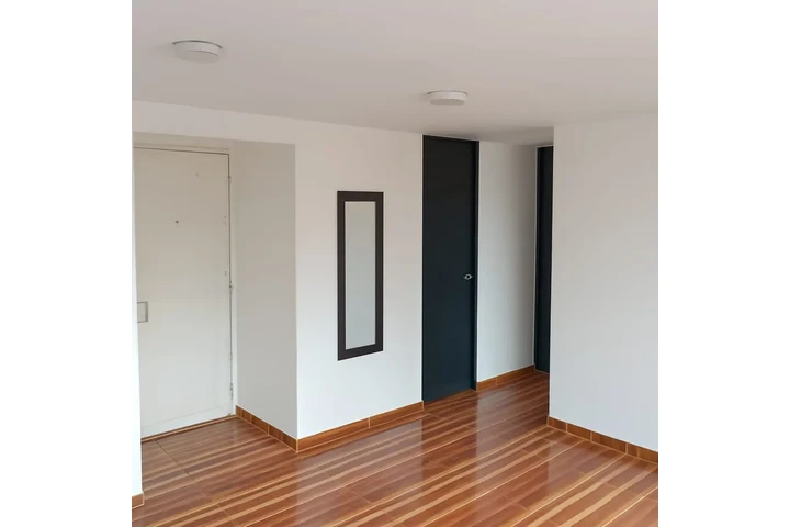 $120000000 : SE VENDE APTO EN CIUDAD VERDE image 2