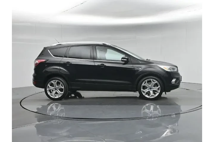 $16800 : Ford Escape 2017 Titanium 4d image 5