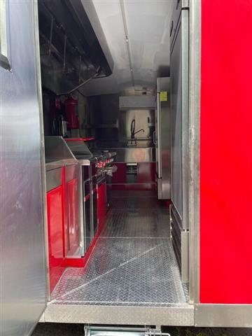 $39000 : 2024 Concession Trailer 8.5 x image 4