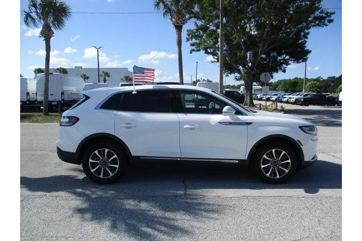 $35995 : Lincoln Nautilus 2023 Reserv image 8