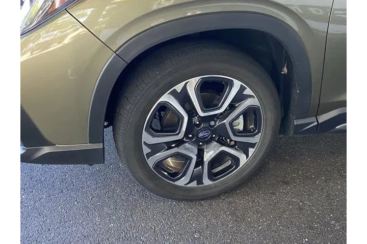 Subaru Ascent 2023 AWD Limit image 9