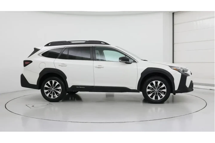 $28998 : Subaru Outback 2023 AWD Limi image 7