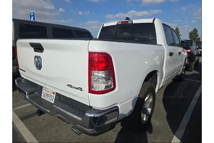 $34995 : Ram 1500 2023 4x4 Big Horn 4 image 4