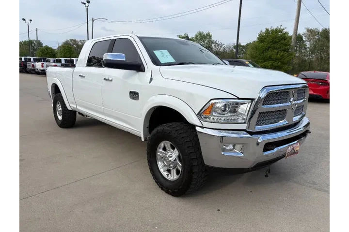 $27950 : 2013 RAM 2500 Laramie Longhorn image 4