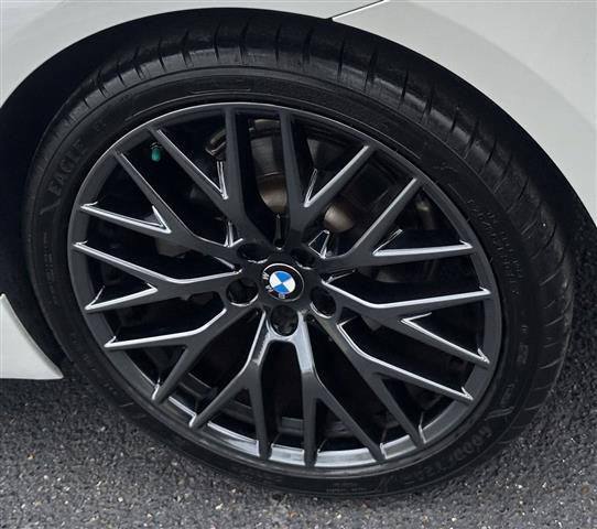 $23995 : 2018 BMW 530e iPerformance image 10