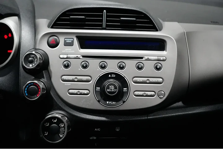 $9793 : 2012 Fit image 9