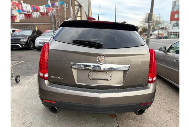 $6995 : 2011 SRX Luxury Collection image 6