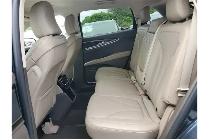 $25990 : Lincoln Nautilus 2022 Standa image 10