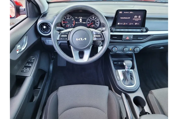 $18999 : 2024 Forte LXS image 10