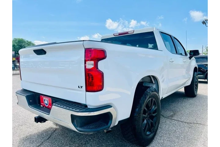 $29995 : 2021 Silverado 1500 LT Crew C image 7