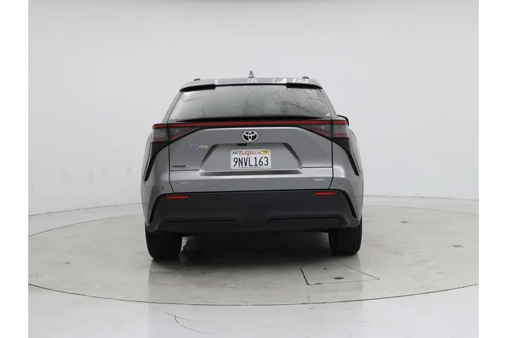 $25998 : Toyota bZ4X 2024 AWD XLE 4dr image 6