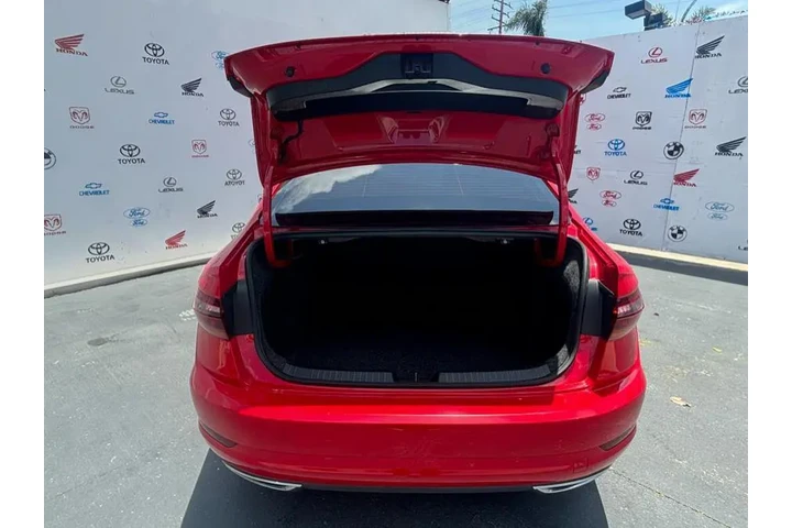 $17495 : 2019 Jetta R-Line Auto w/SULEV image 6