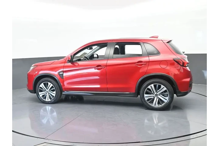 $9899 : Mitsubishi Outlander Sport 2 image 3