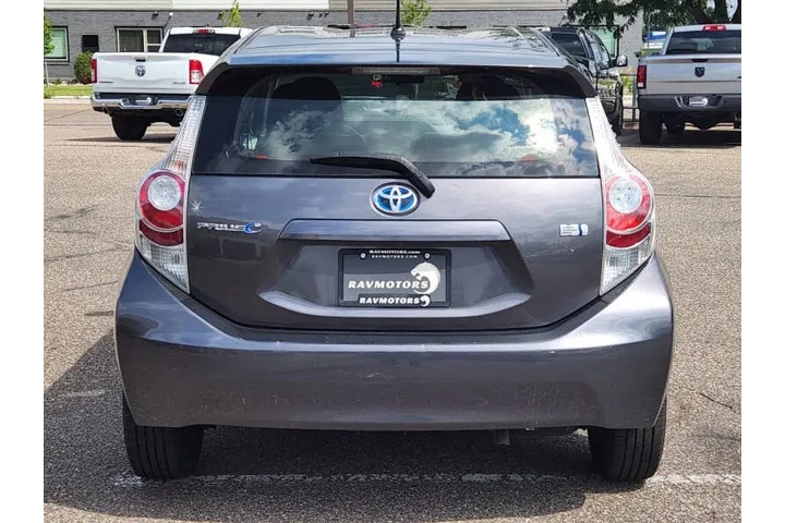$13270 : 2013 Prius c Two image 10