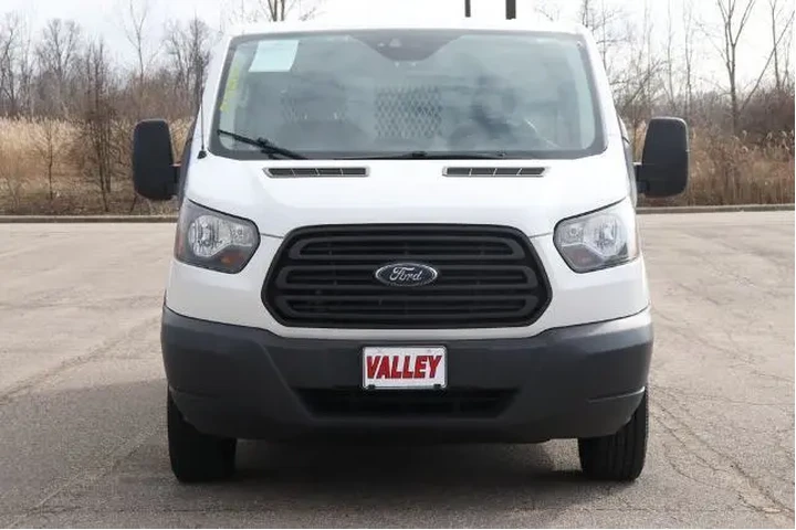 $24950 : Ford Transit 2018 250 3dr LW image 3