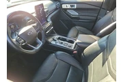 $30000 : Ford Explorer 2021 AWD ST 4d thumbnail