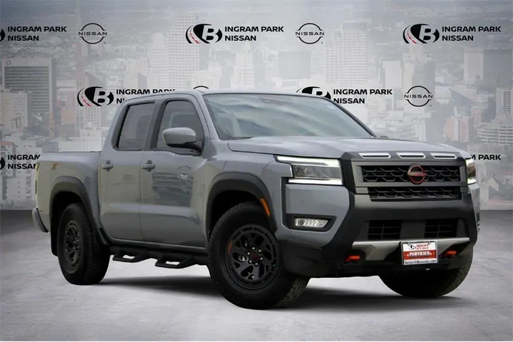 $33599 : Nissan Frontier 2025 4x2 PRO image 1