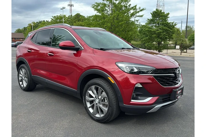 $18799 : 2021 Encore GX Essence image 9