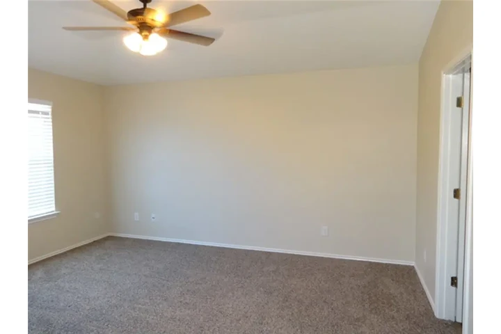 $1650 : Charming Braden Gate House image 5
