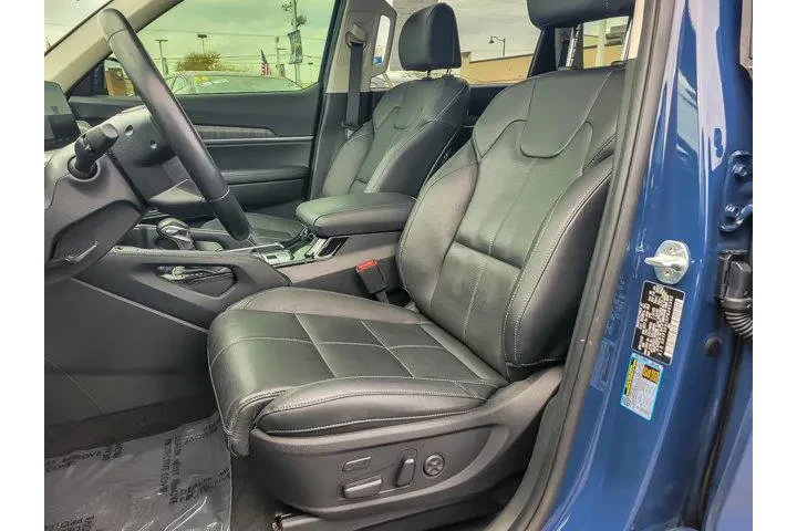 $29998 : Kia Telluride 2023 AWD SX 4d image 9