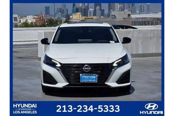 $25995 : Nissan Altima 2023 2.5 SR 4d image 3