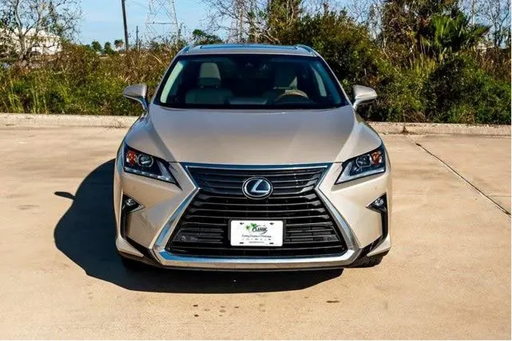 $30657 : Lexus RX 350 2018 4dr SUV image 2