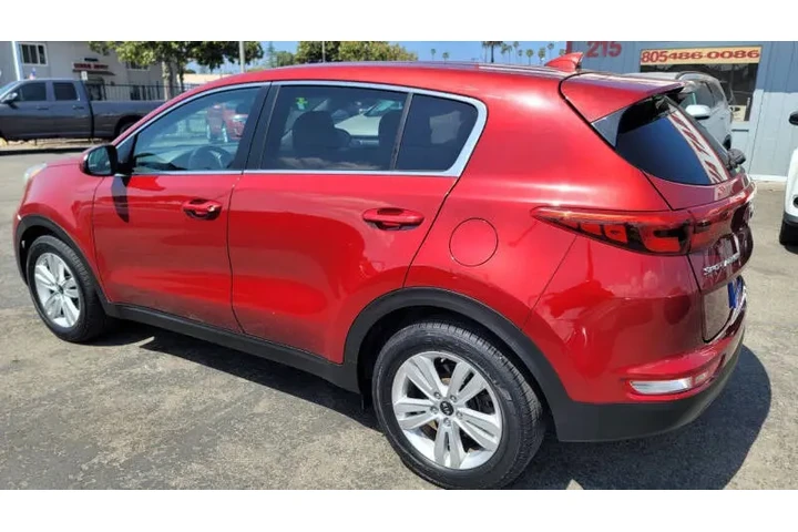 $10995 : 2017 Sportage LX image 5
