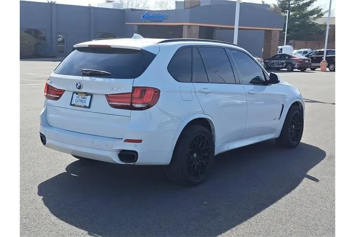 $9842 : BMW X5 2015 AWD xDrive50i 4d image 5