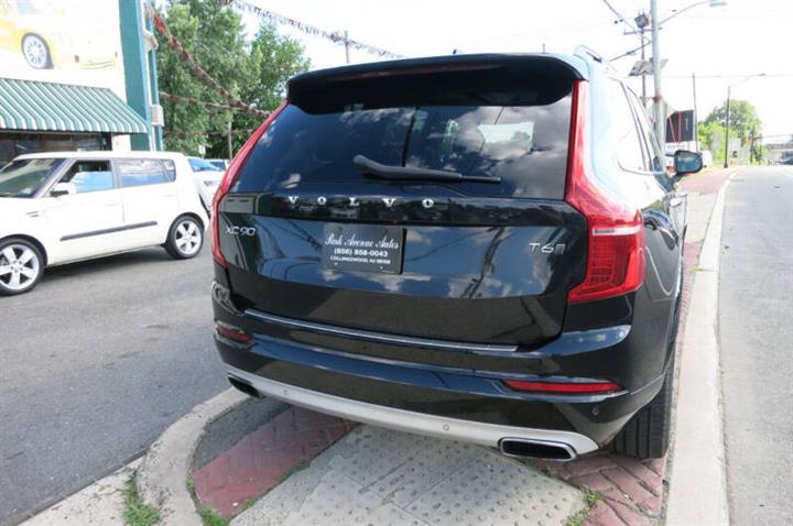 $16495 : 2016 XC90 T6 Momentum image 5