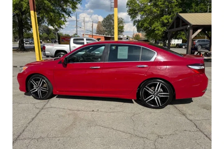 $17900 : 2017 Accord Sport Special Edi image 4