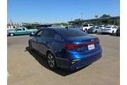 $13500 : Kia Forte 2021 FE 4dr Sedan thumbnail