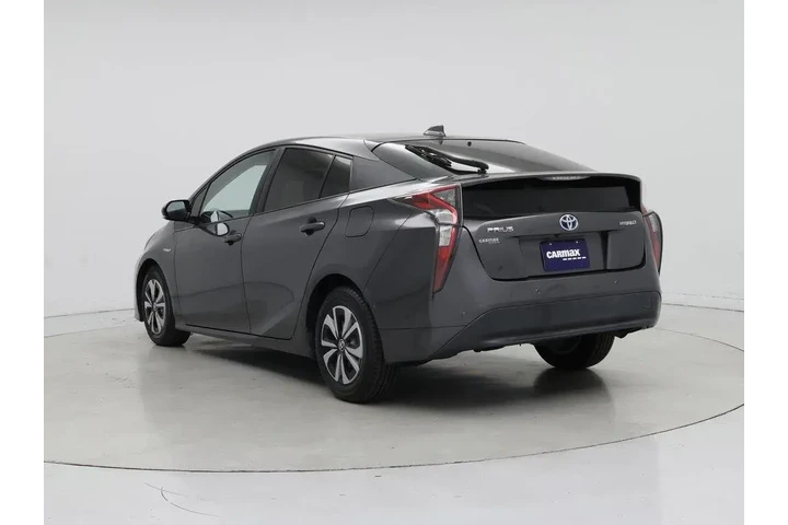$18998 : Toyota Prius 2018 Four 4dr H image 2