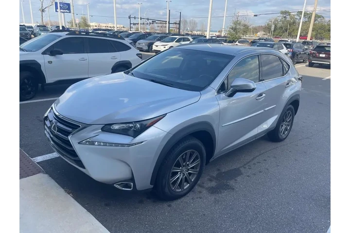 $12991 : Lexus NX 200t 2017 image 1