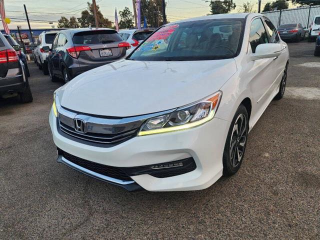 $16599 : 2017 Accord EX-L image 4