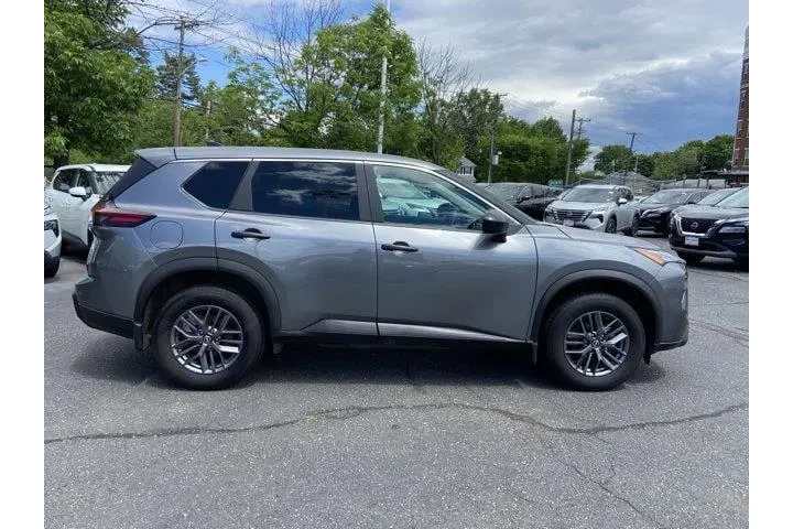 $20486 : Nissan Rogue 2025 AWD S 4dr image 3