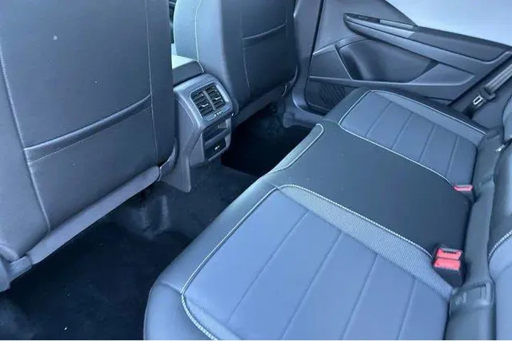 $18401 : Volkswagen Taos 2022 SE 4dr image 9