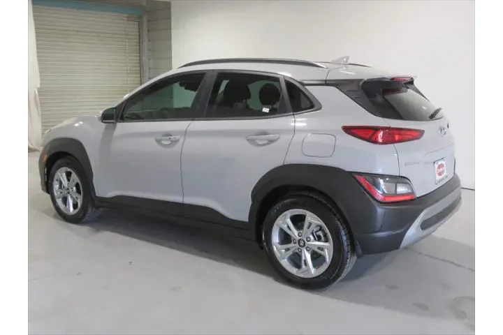 $16621 : Hyundai KONA 2022 SEL 4dr Cr image 8