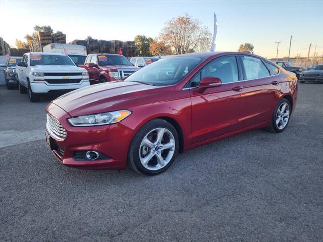 $9999 : 2015 Fusion SE image 4