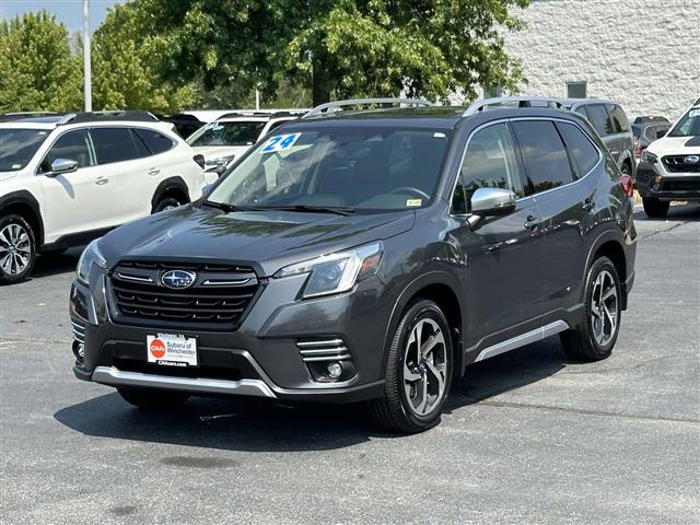 $40214 : PRE-OWNED 2024 SUBARU FORESTER image 5