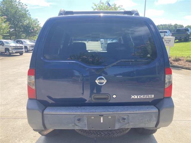 $5850 : 2004 Xterra XE 2WD image 8