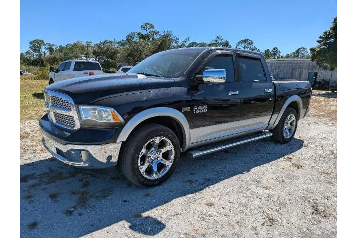 $12984 : Ram 1500 2013 4x2 Laramie 4d image 8