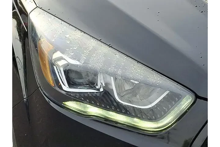 $13997 : Ford Escape 2019 AWD SEL 4dr image 9