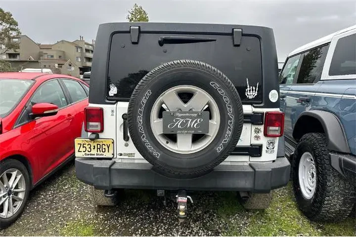 $17924 : Jeep Wrangler Unlimited 2016 image 4