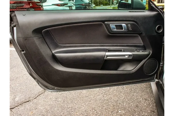 $27240 : Ford Mustang 2021 GT 2dr Fas image 8