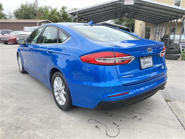 $15950 : 2020 FORD FUSION2020 FORD FUS image 8