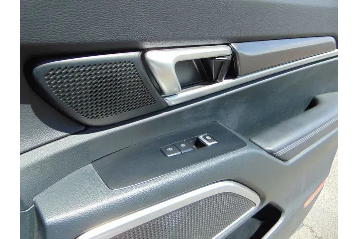 $34997 : Kia Telluride 2025 AWD S 4dr image 9