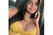 Chica linda, amorosa en Los Angeles