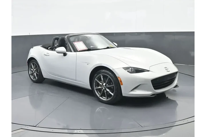 $18991 : Mazda MX-5 Miata 2016 Grand image 8